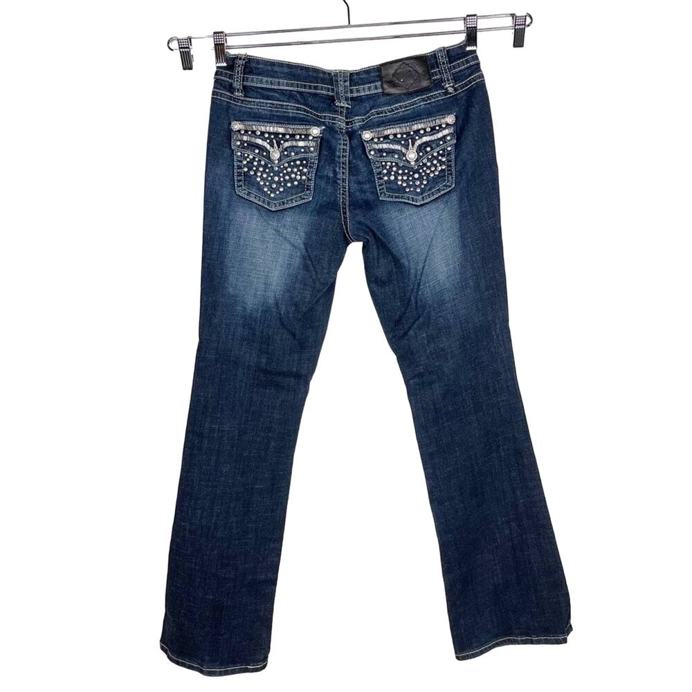 YNQ Dark Wash Denim Distressed Bejeweled Stretch Boot Cut Jeans sz 31 Western‎